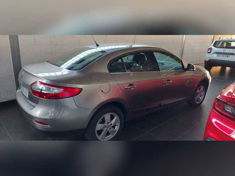 Renault Fluence 1.5 DCI 110CV foto 2